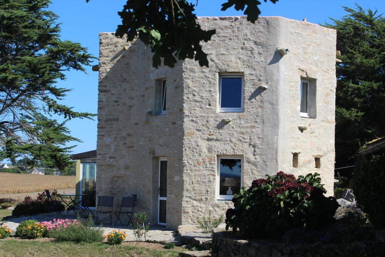 La Tour Du Bois Dormant Bed & Breakfast Plozévet Exterior foto